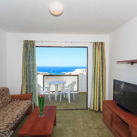 Montebello Apartment *